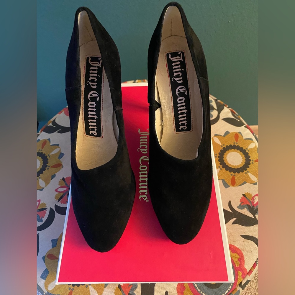 Juicy Couture Black kid suede platform shoe boot. Size 8 M.